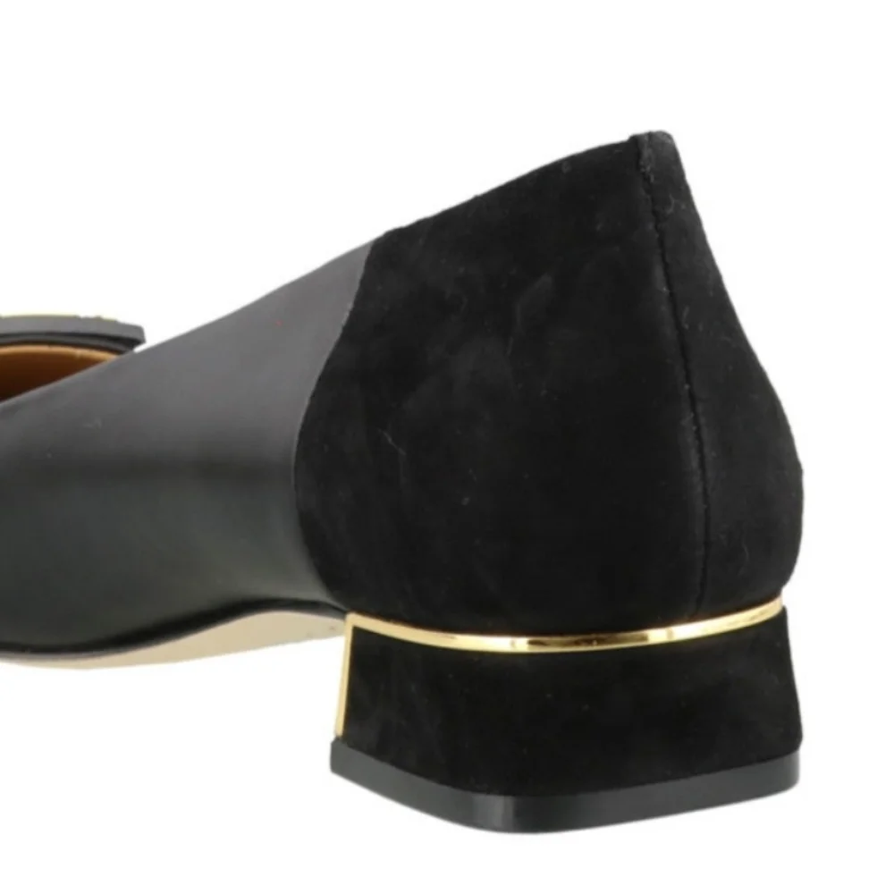 Tory Burch Gigi Leather Flats Size 7.5